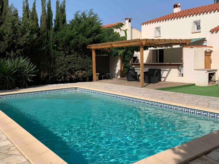 Jolie Villa Piscine A 15 Min Du Barcares Salses le Chateau Bagian luar foto